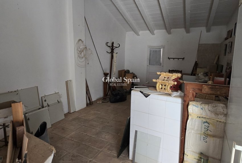 Wederverkoop - HUIS -
BENISSA - Benissa