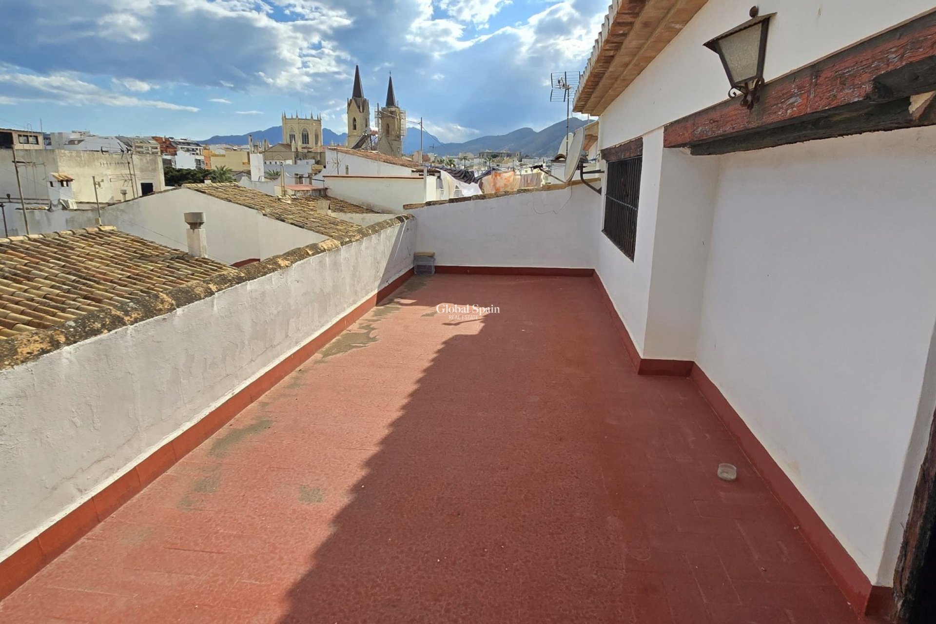 Wederverkoop - HUIS -
BENISSA - Benissa