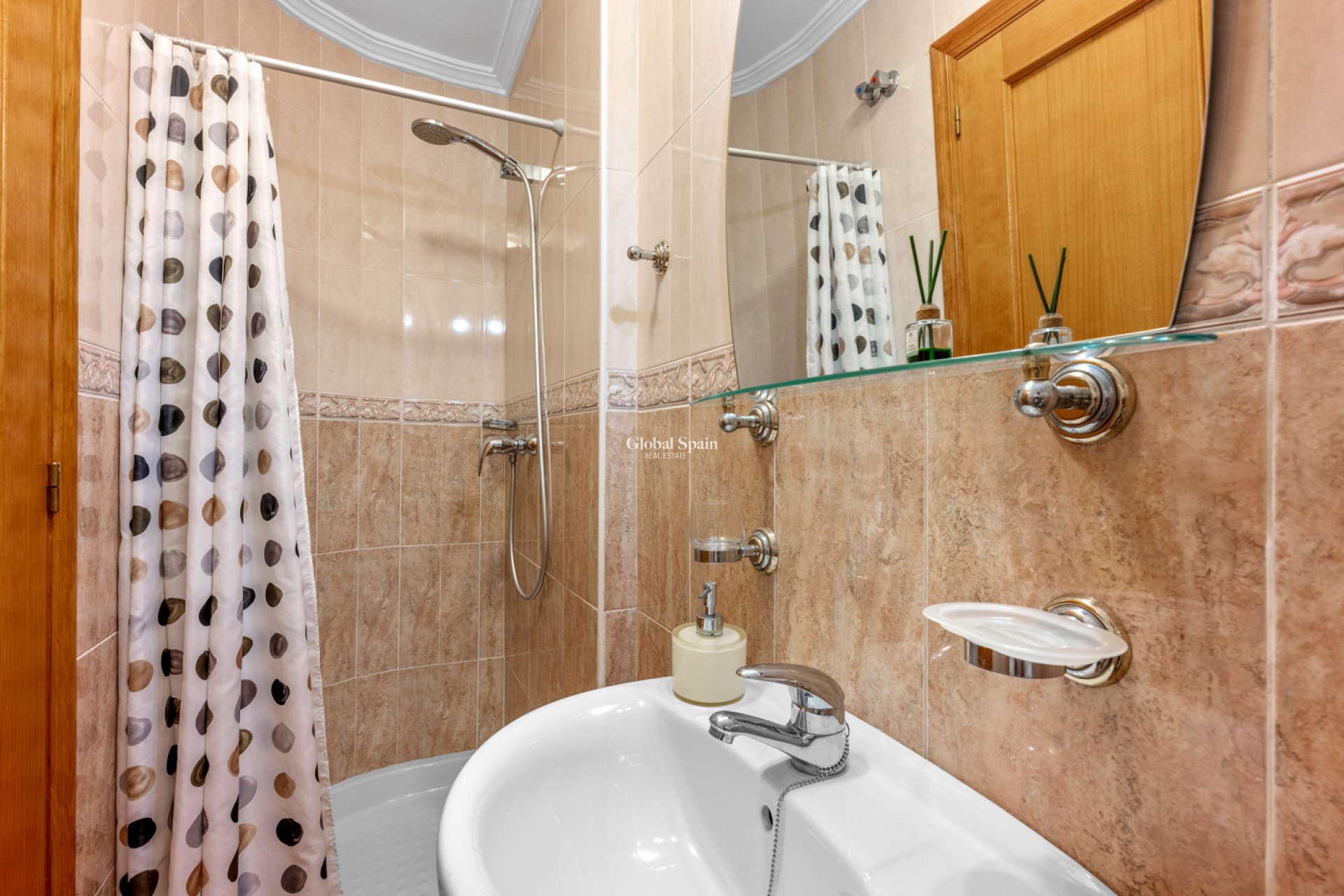 Wederverkoop - HUIS -
CABO ROIG - Costa Blanca