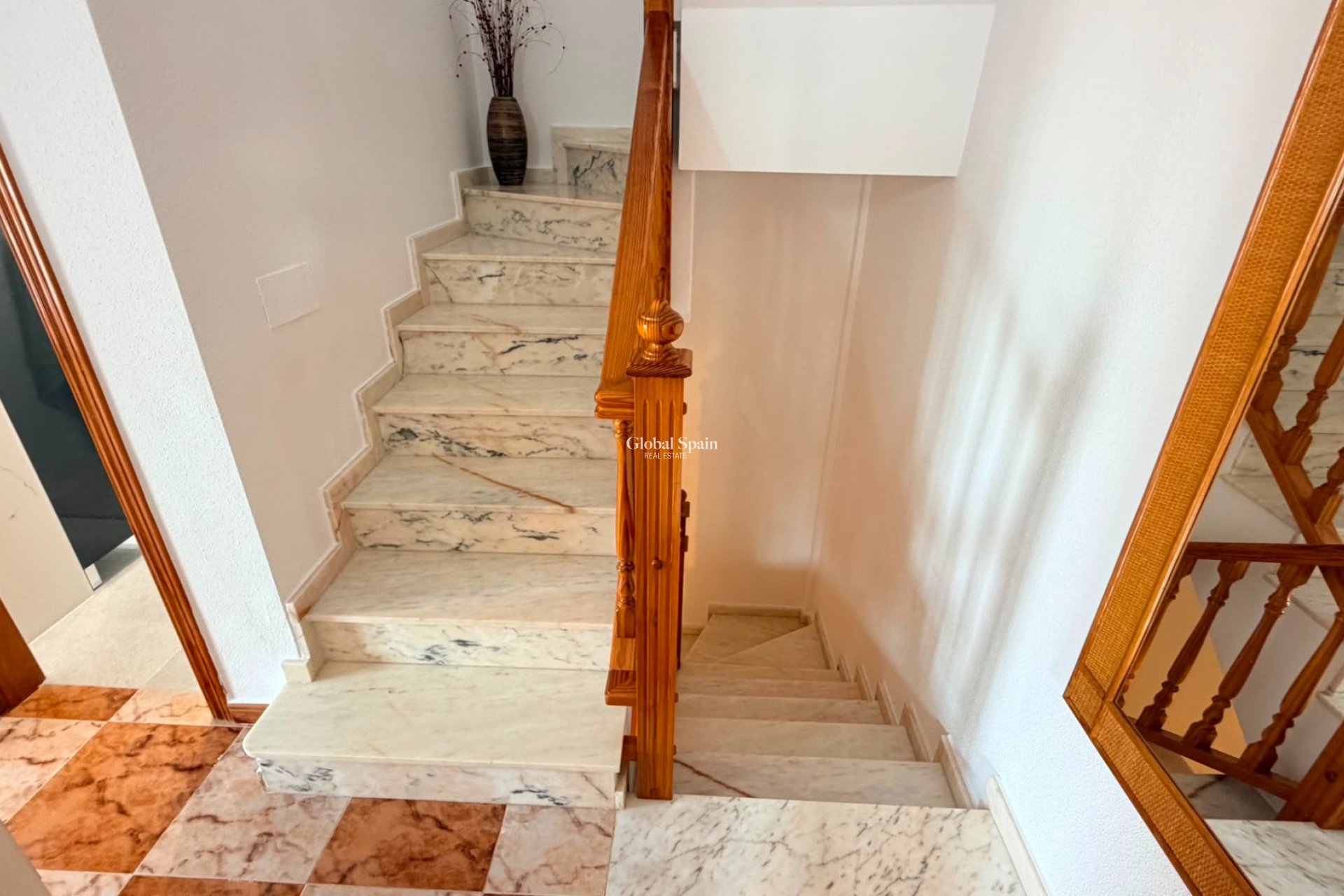 Wederverkoop - HUIS -
CABO ROIG - Costa Blanca