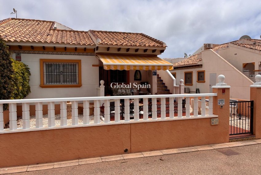 Wederverkoop - HUIS -
CABO ROIG - Lomas de Cabo Roig