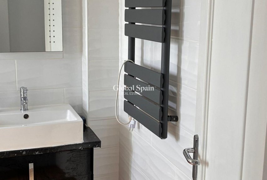 Wederverkoop - HUIS -
CABO ROIG - Lomas de Cabo Roig