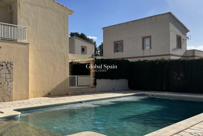 Wederverkoop - HUIS -
CALA MURADA - optional location detail