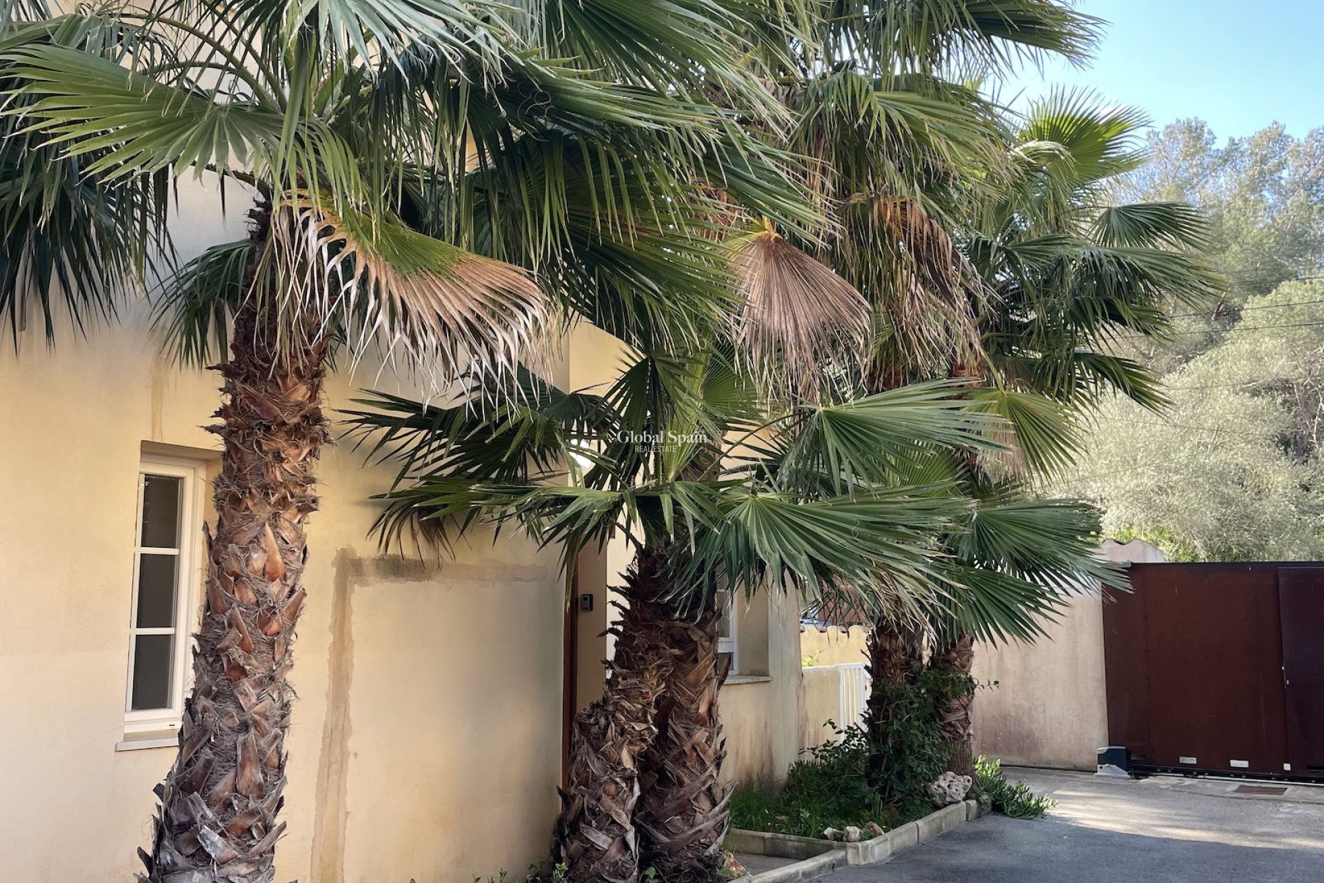 Wederverkoop - HUIS -
CALA MURADA - optional location detail