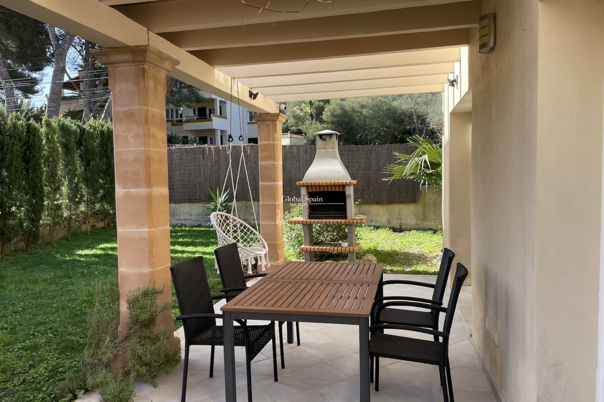 Wederverkoop - HUIS -
CALA MURADA - optional location detail