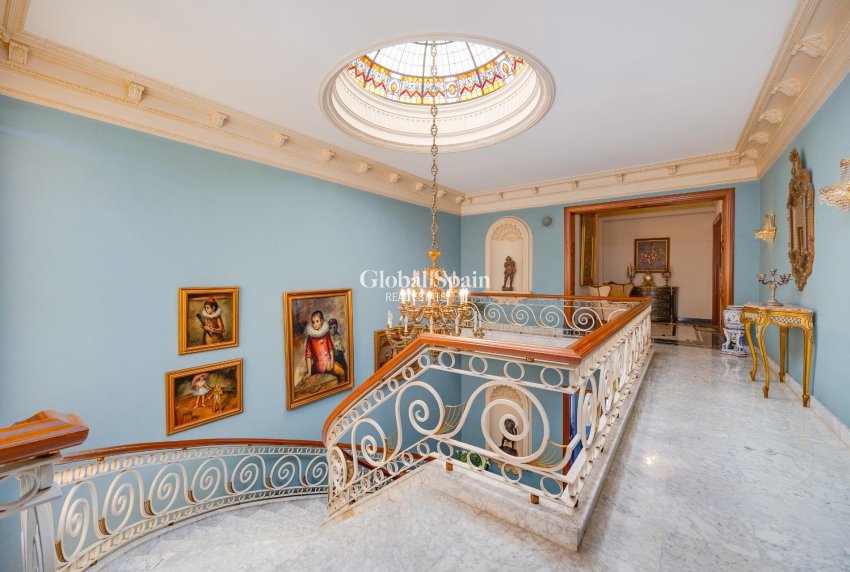 Wederverkoop - HUIS -
CALLOSA DEL SEGURA - Comunidad Valenciana