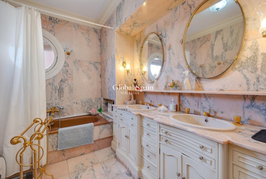 Wederverkoop - HUIS -
CALLOSA DEL SEGURA - Comunidad Valenciana