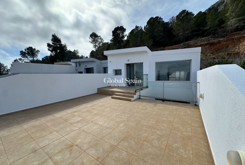 Wederverkoop - HUIS -
CALPE - Calpe urbanizaciones