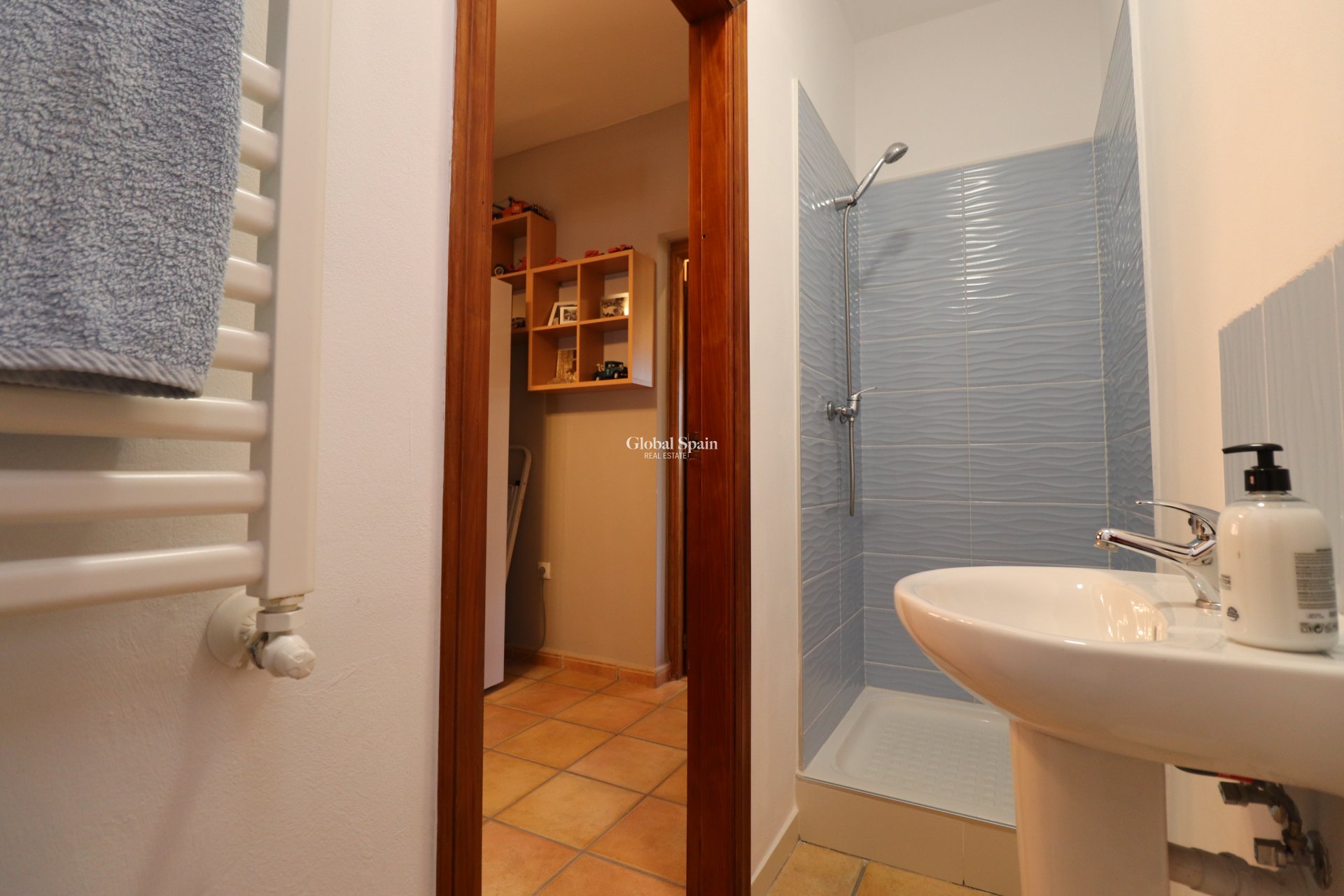 Wederverkoop - HUIS -
Catral - Catral - Country