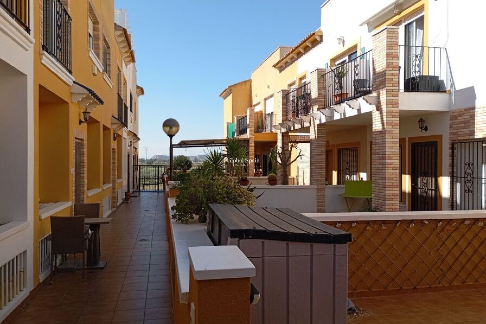 Wederverkoop - HUIS -
CATRAL - Costa Blanca