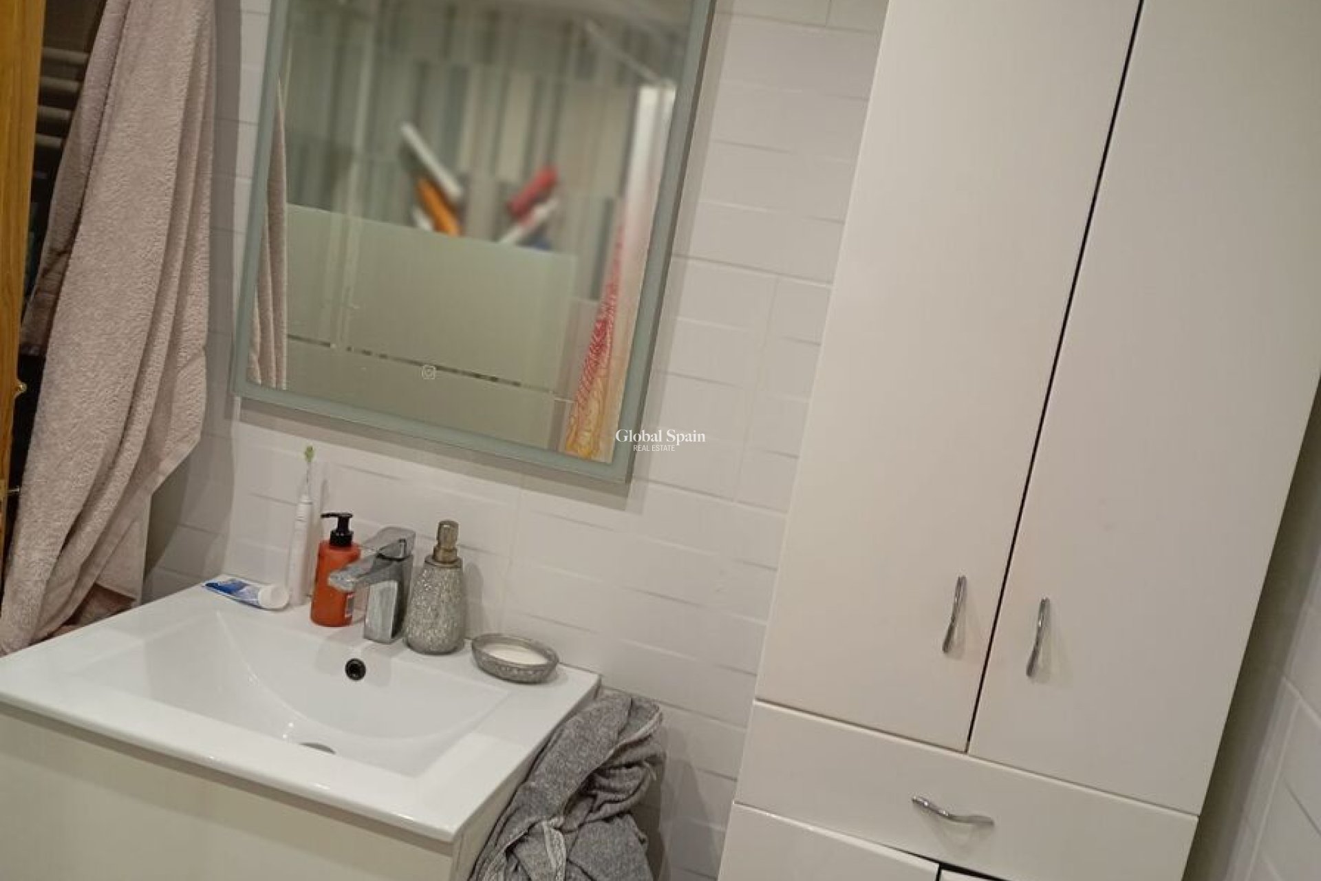 Wederverkoop - HUIS -
CATRAL - Costa Blanca