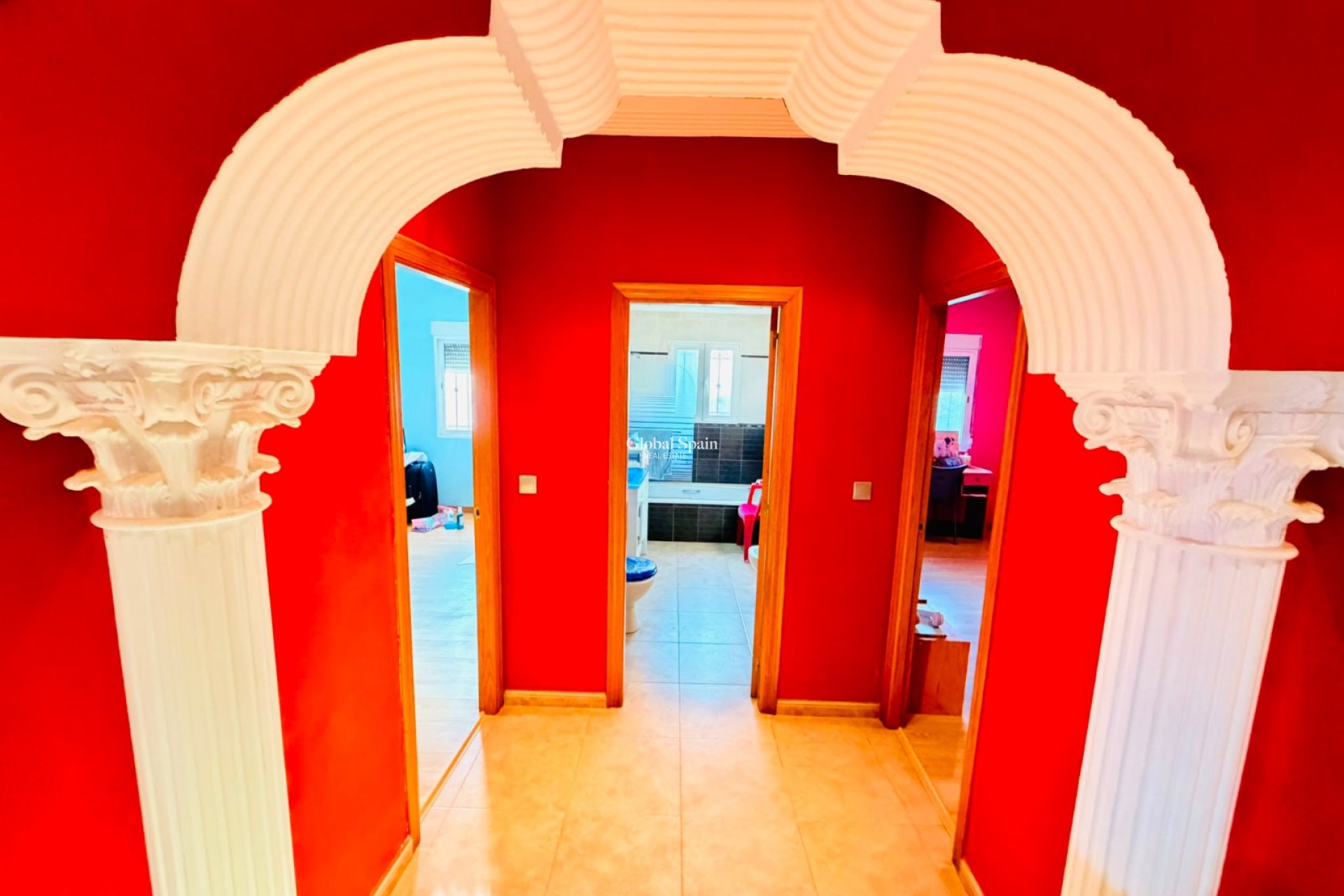 Wederverkoop - HUIS -
CATRAL - Costa Blanca