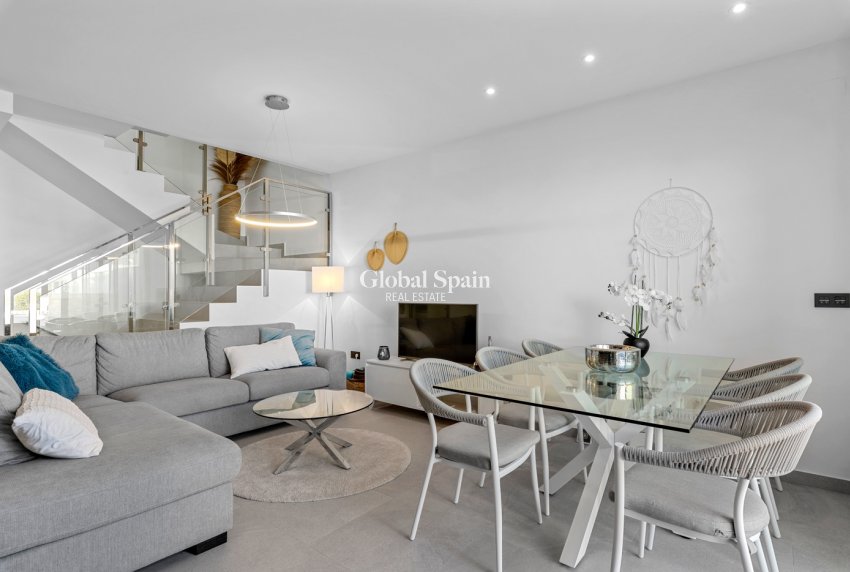 Wederverkoop - HUIS -
CIUDAD QUESADA - Costa Blanca South