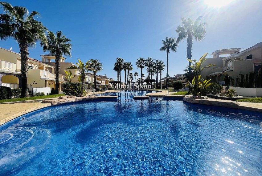 Wederverkoop - HUIS -
Ciudad Quesada - Doña Pepa