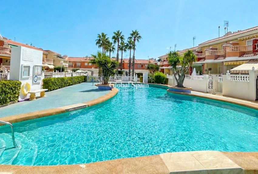 Wederverkoop - HUIS -
CIUDAD QUESADA - Doña Pepa