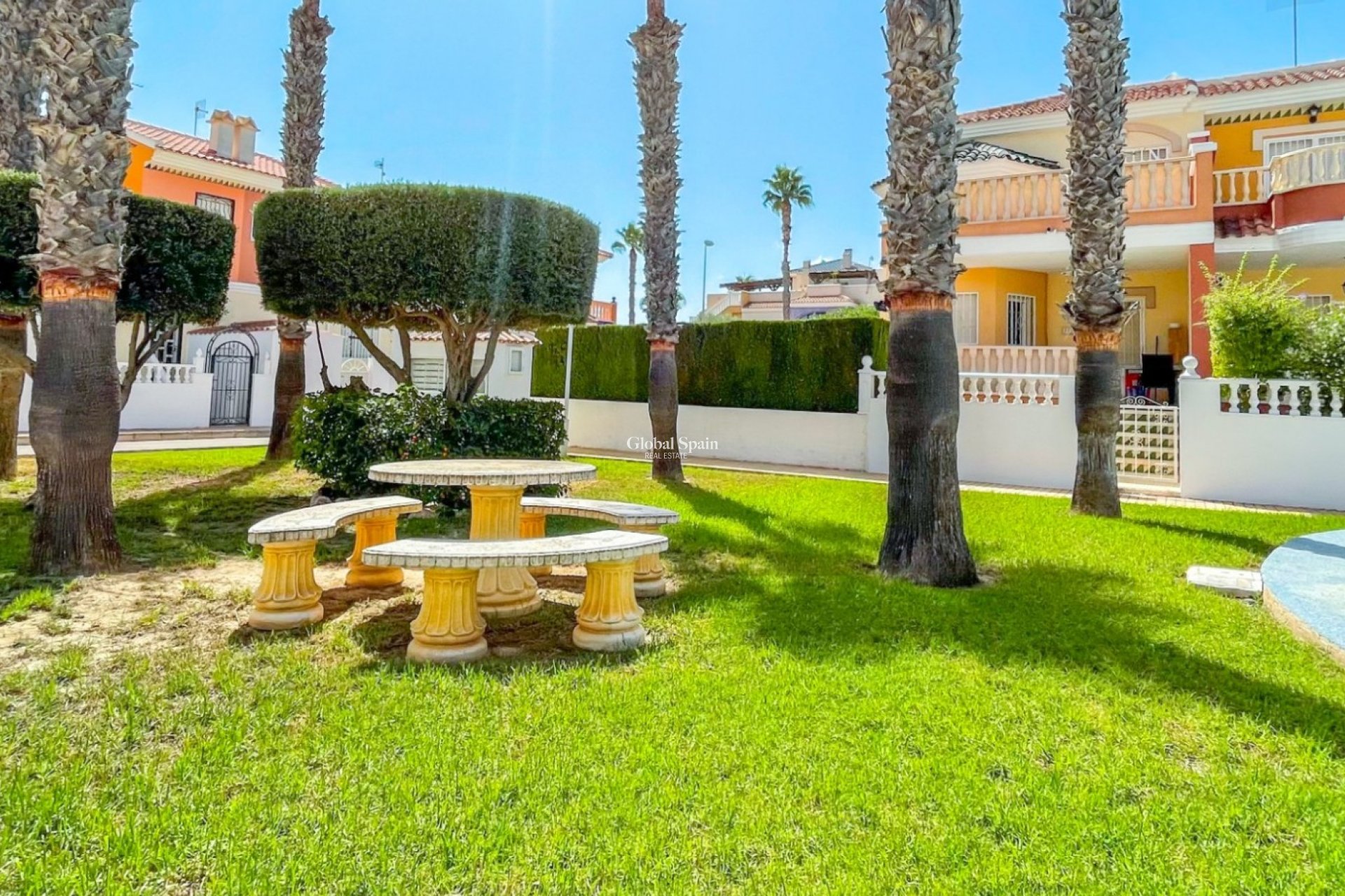 Wederverkoop - HUIS -
CIUDAD QUESADA - Doña Pepa