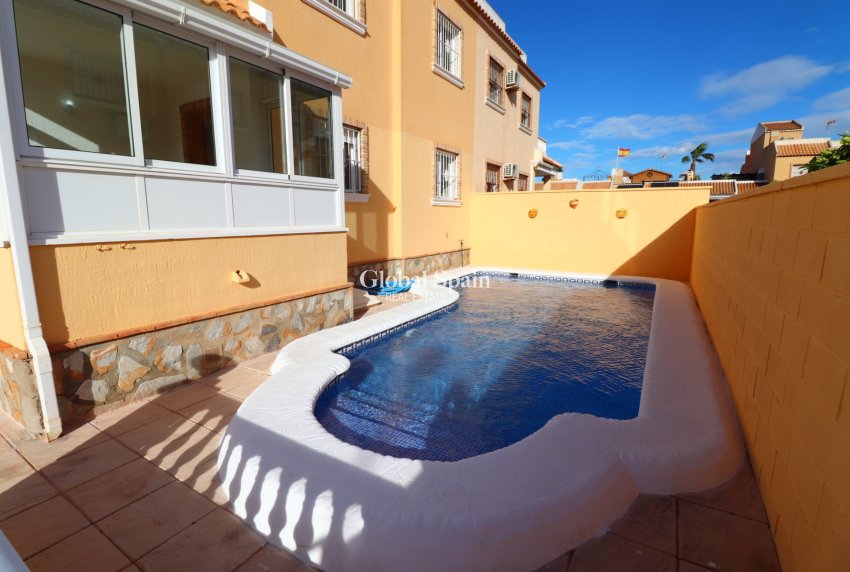 Wederverkoop - HUIS -
Ciudad Quesada - Lo Marabu