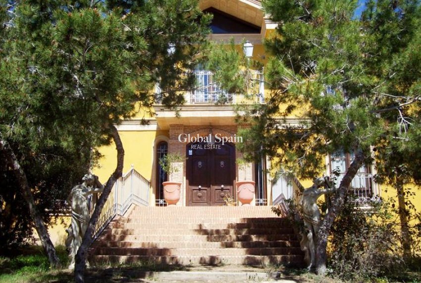 Wederverkoop - HUIS -
Ciudad Quesada - Lo Pepin