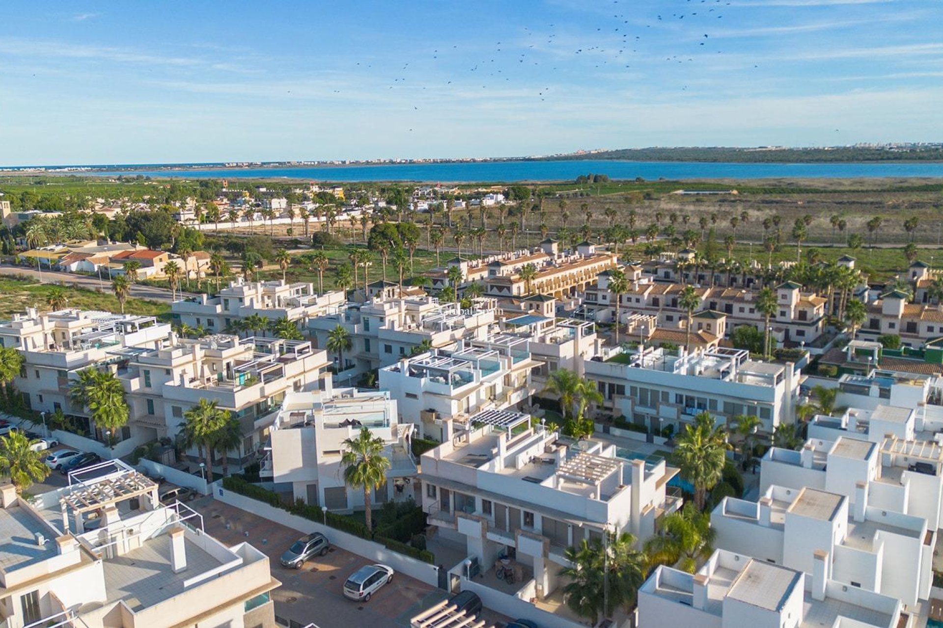 Wederverkoop - HUIS -
CIUDAD QUESADA