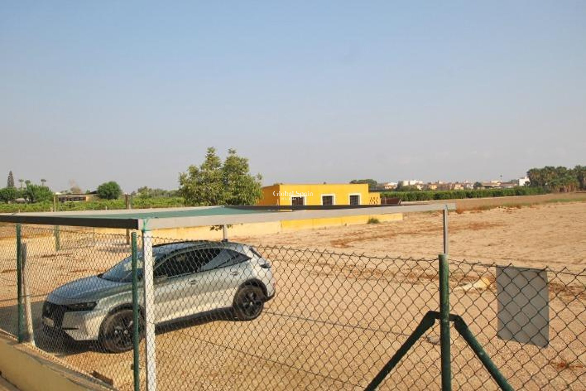 Wederverkoop - HUIS -
DAYA NUEVA - Comunidad valenciana