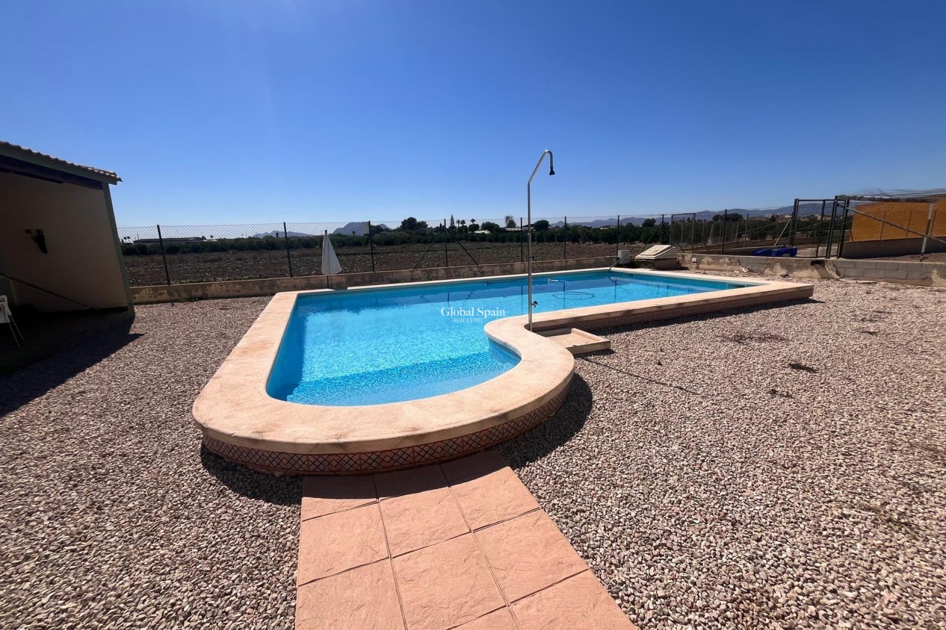 Wederverkoop - HUIS -
DAYA NUEVA - La Bodega