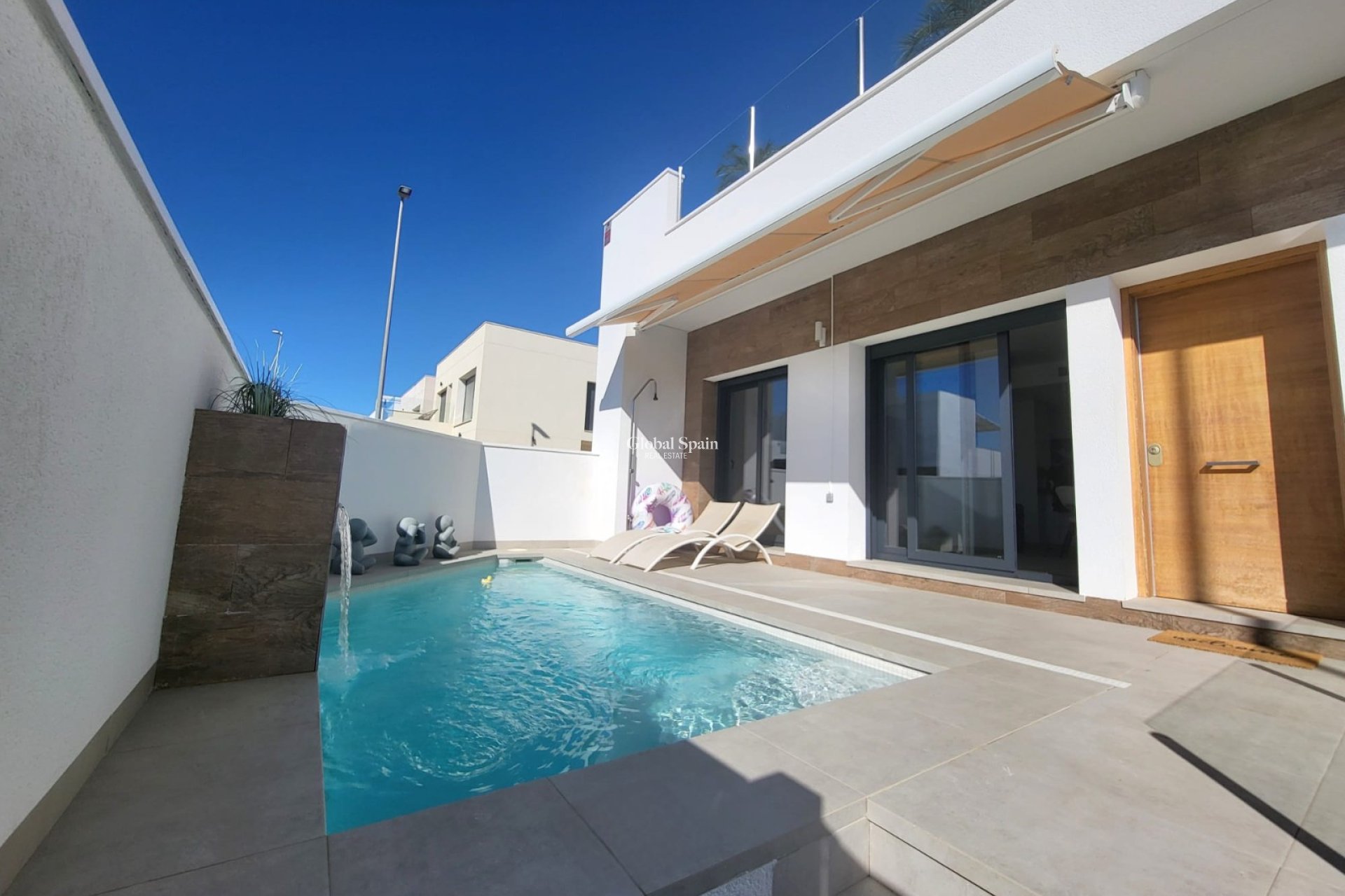 Wederverkoop - HUIS -
DAYA VIEJA - Costa Blanca