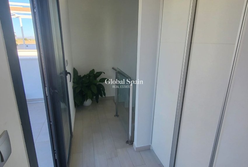 Wederverkoop - HUIS -
DAYA VIEJA - Costa Blanca