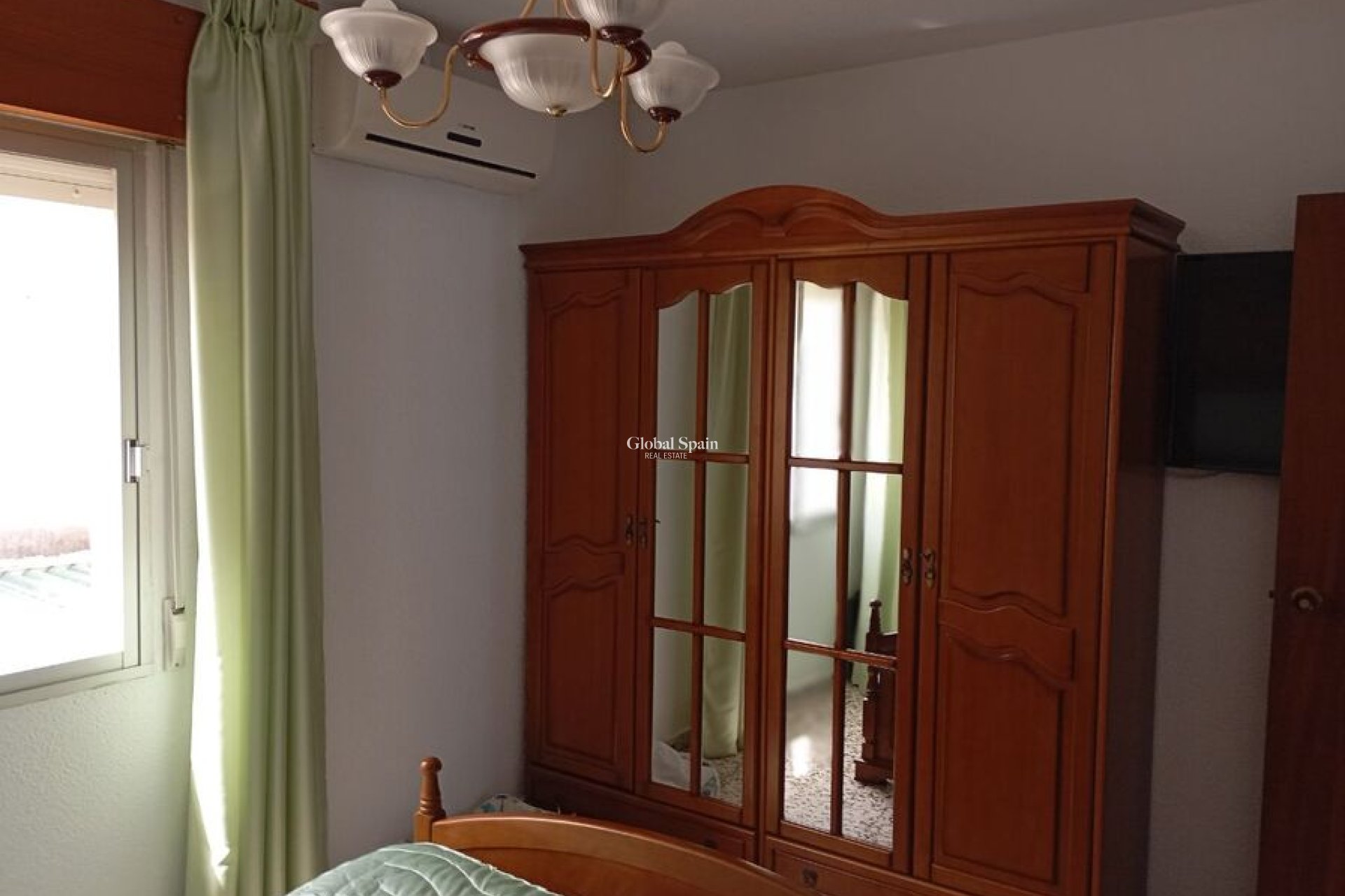 Wederverkoop - HUIS -
DAYA VIEJA - Costa Blanca