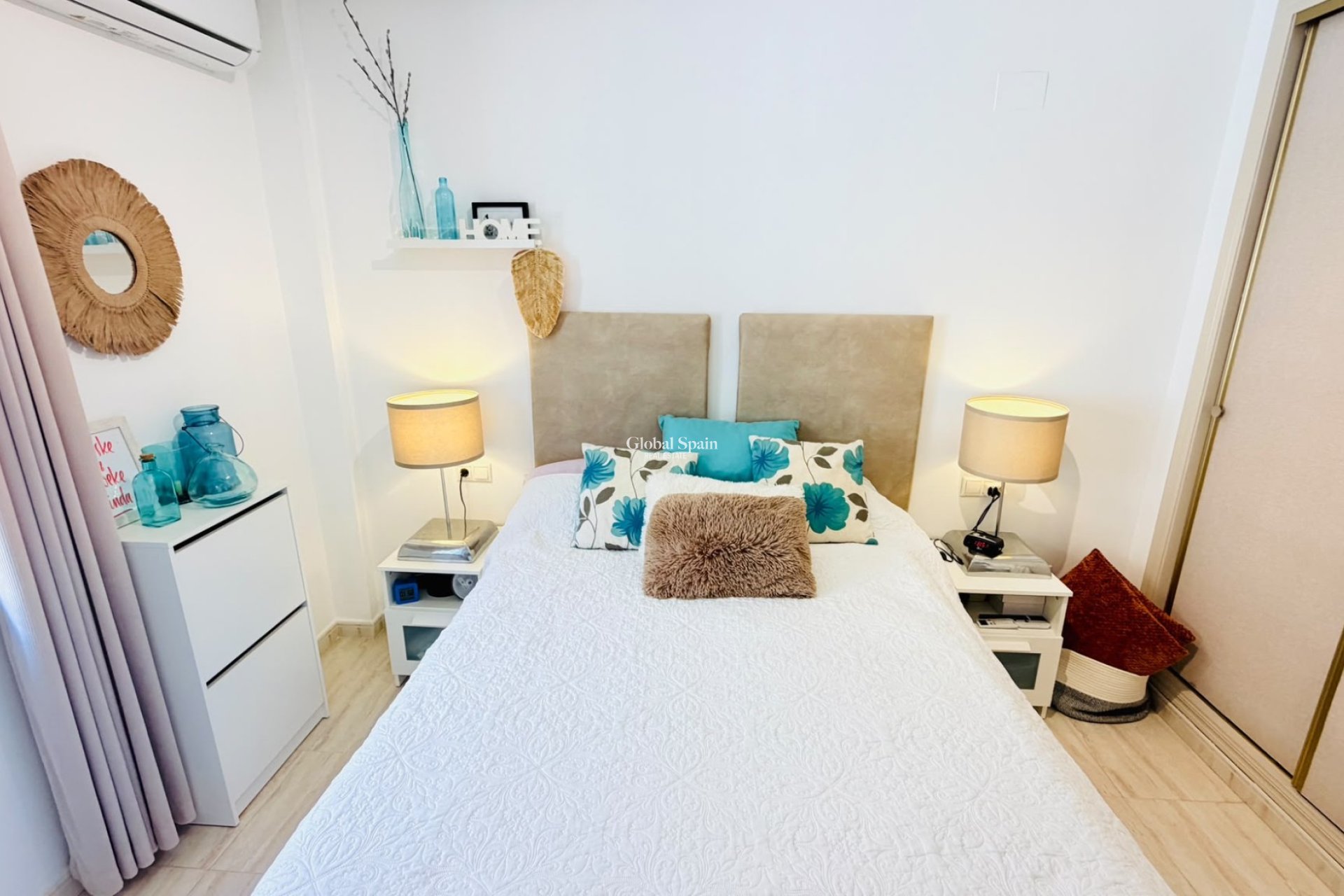 Wederverkoop - HUIS -
DAYA VIEJA - Costa Blanca