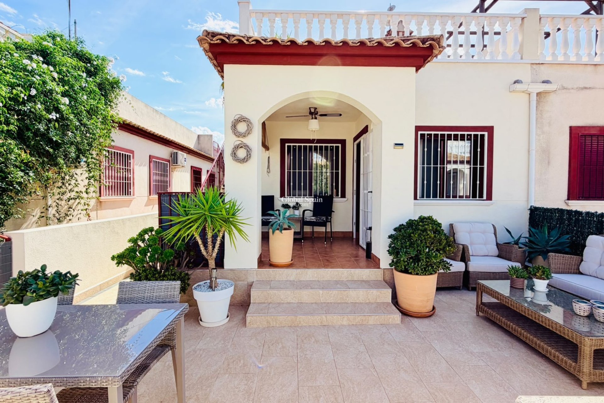 Wederverkoop - HUIS -
DAYA VIEJA - Costa Blanca