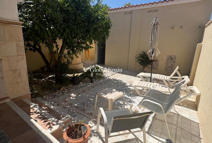 Wederverkoop - HUIS -
DENIA - Costa Blanca