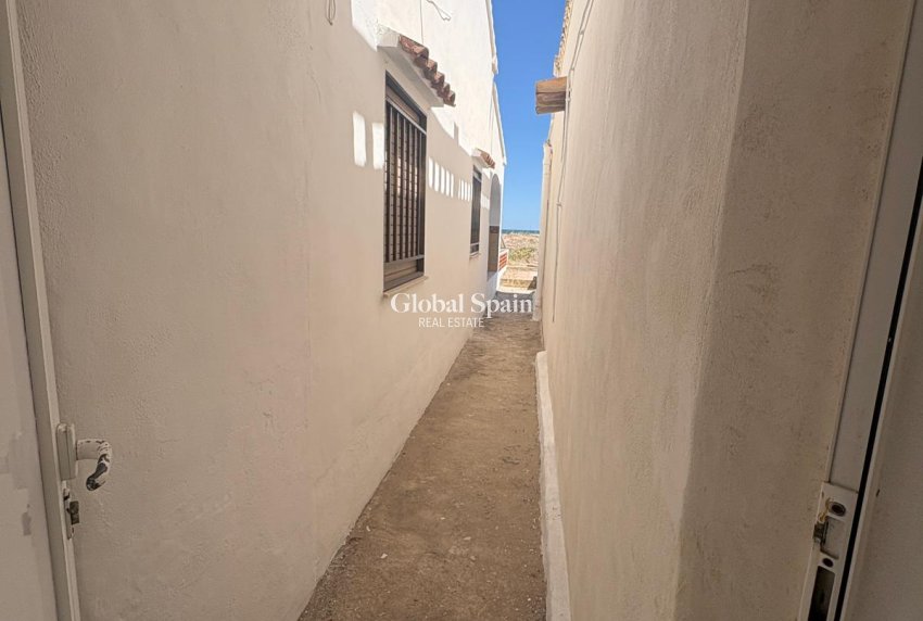 Wederverkoop - HUIS -
DENIA - Costa Blanca