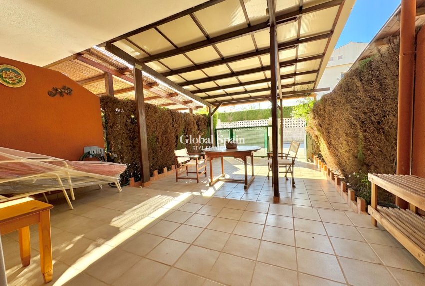 Wederverkoop - Huis -
DENIA - Les Marines - Las Marinas