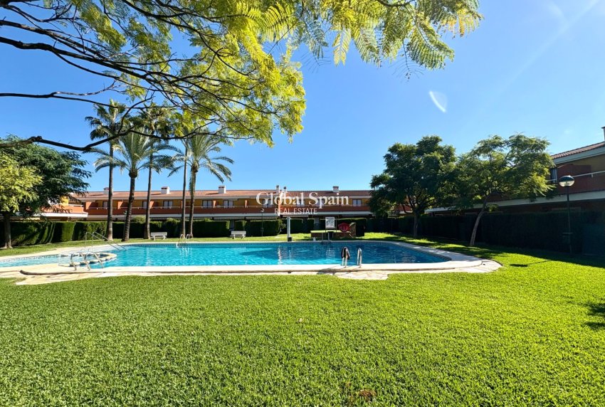 Wederverkoop - Huis -
DENIA - Les Marines - Las Marinas