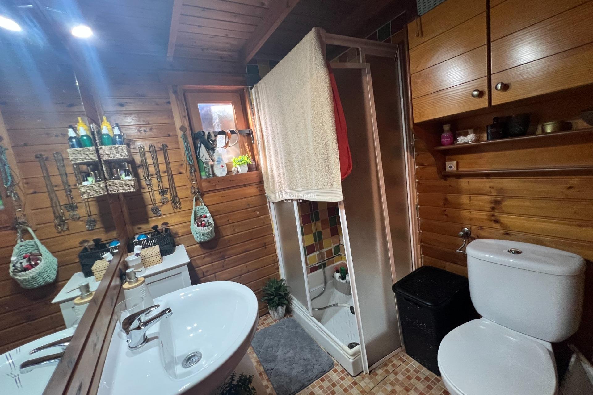 Wederverkoop - HUIS -
DOLORES - Comunidad Valenciana