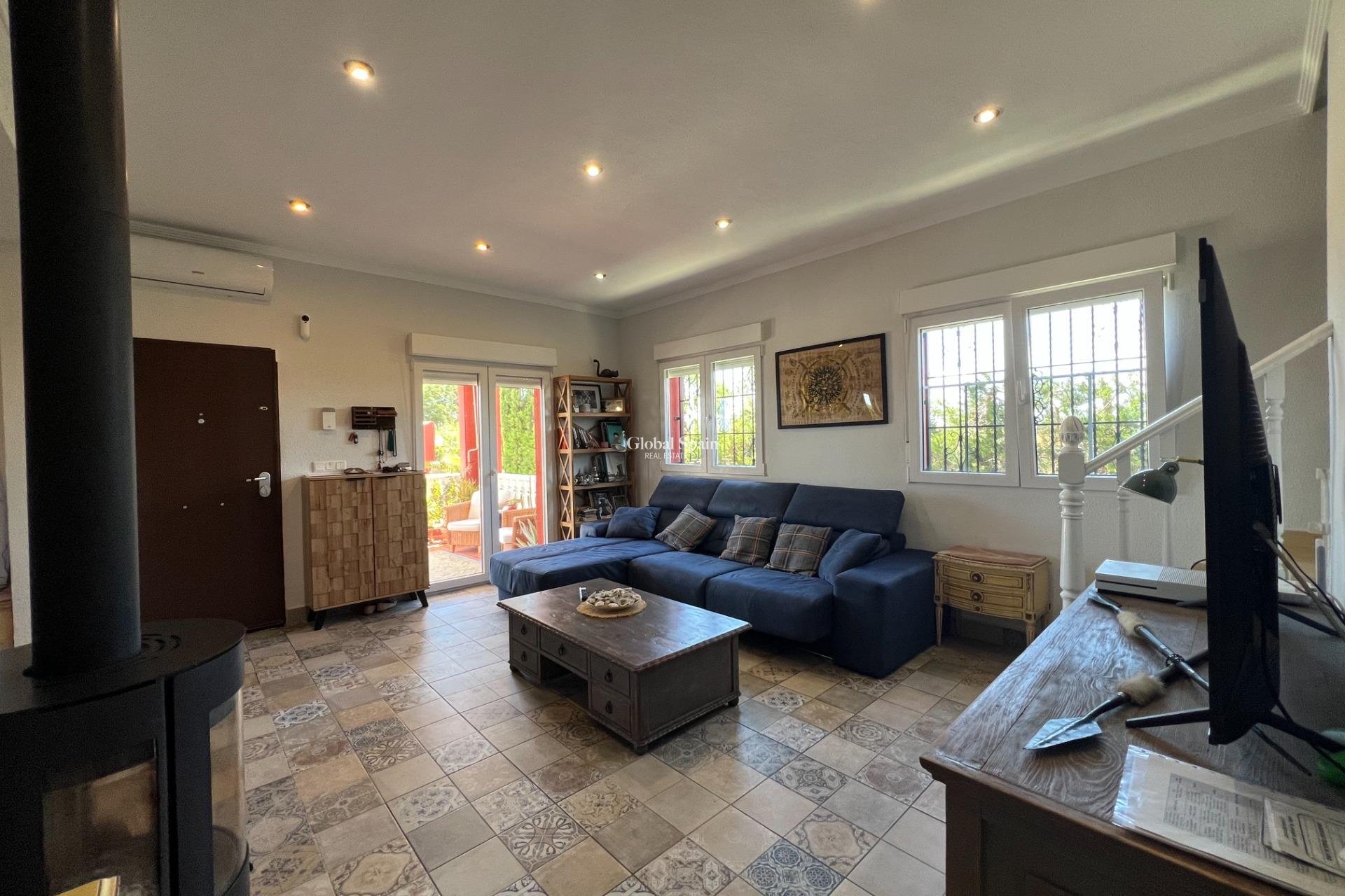 Wederverkoop - HUIS -
DOLORES - Comunidad Valenciana