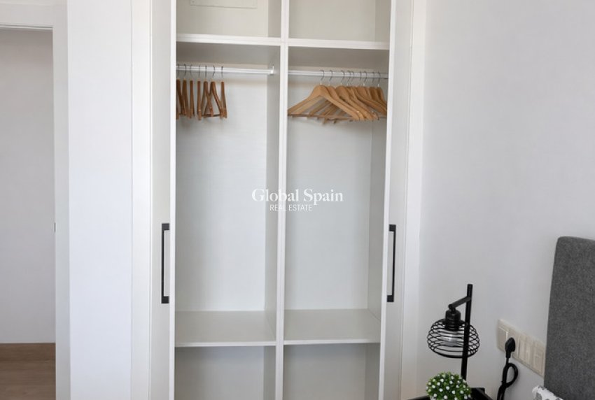 Wederverkoop - HUIS -
DOLORES - Costa Blanca