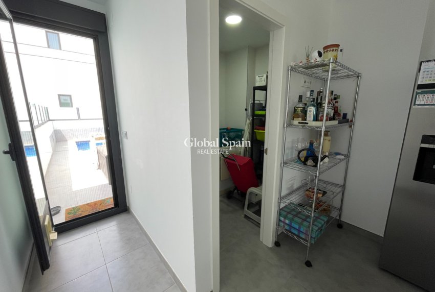 Wederverkoop - HUIS -
DOLORES - Costa Blanca