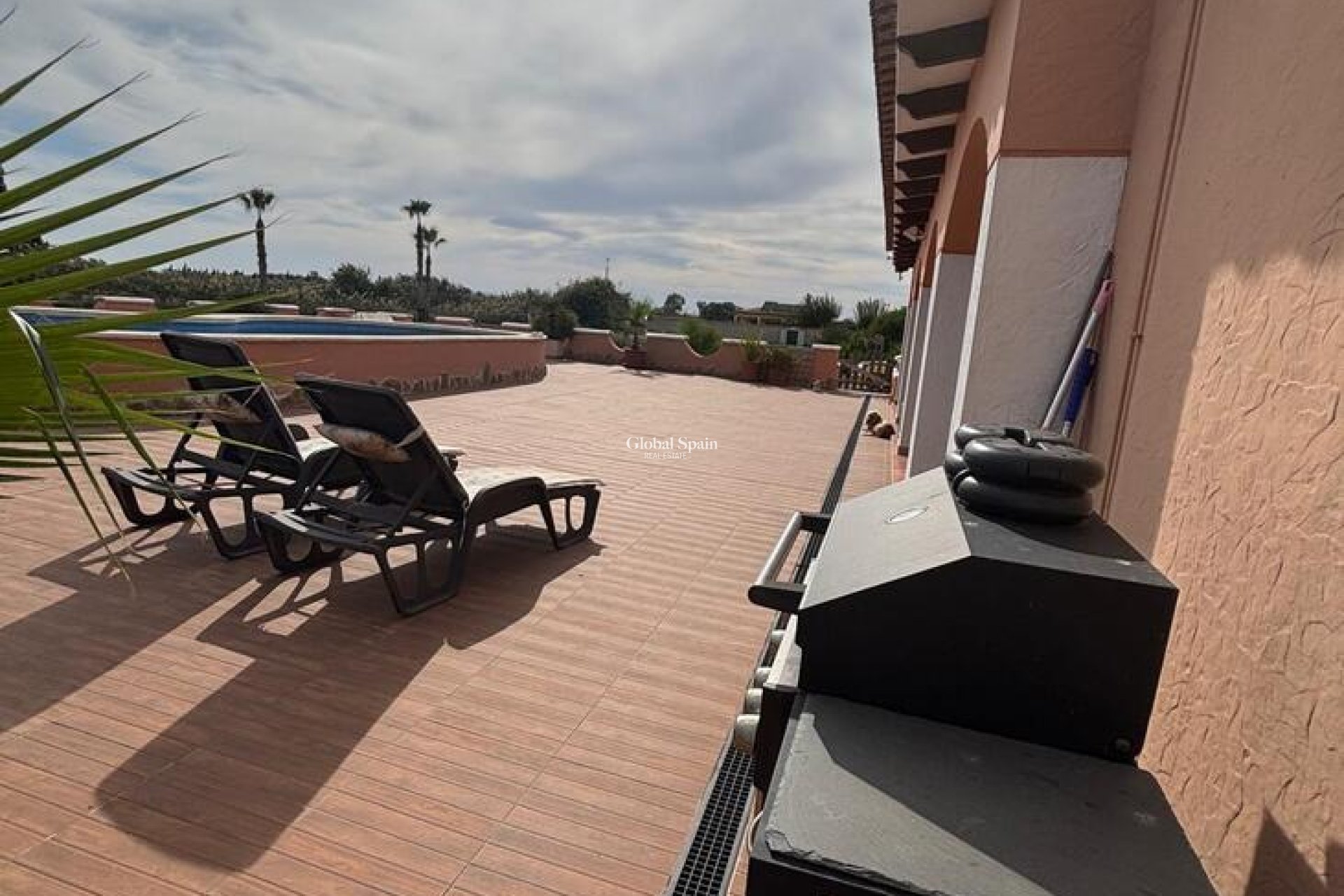 Wederverkoop - HUIS -
DOLORES - Costa Blanca