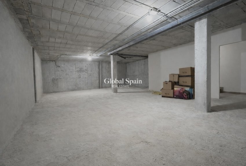 Wederverkoop - HUIS -
DOLORES - Costa Blanca