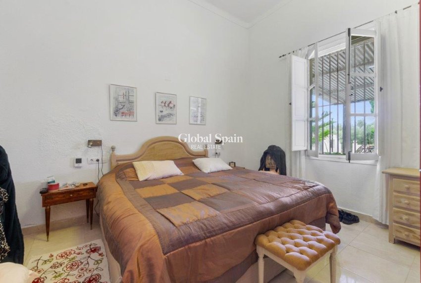 Wederverkoop - HUIS -
DOLORES - Costa Blanca