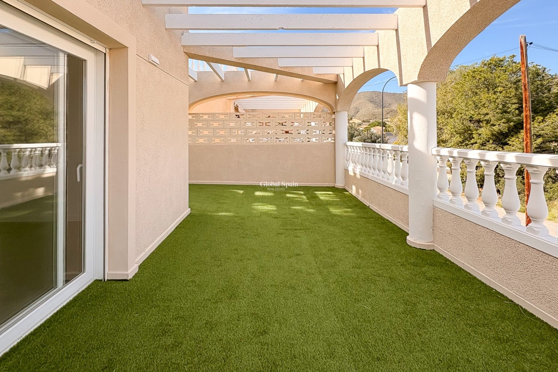 Wederverkoop - HUIS -
EL CAMPELLO - Pueblo Acantilado - Venta Lanuza