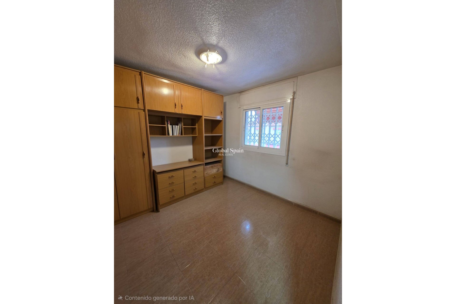 Wederverkoop - HUIS -
EL PALMAR - Zona Centro