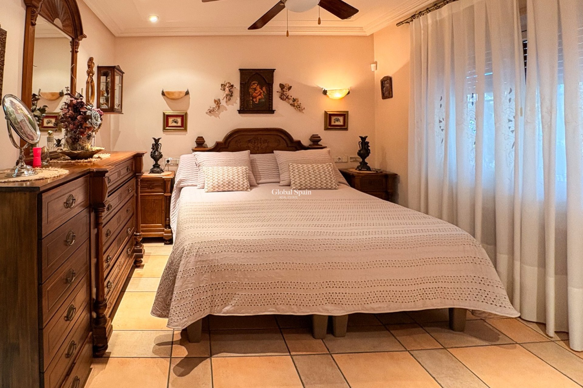 Wederverkoop - HUIS -
ELCHE - Altzabares Alto