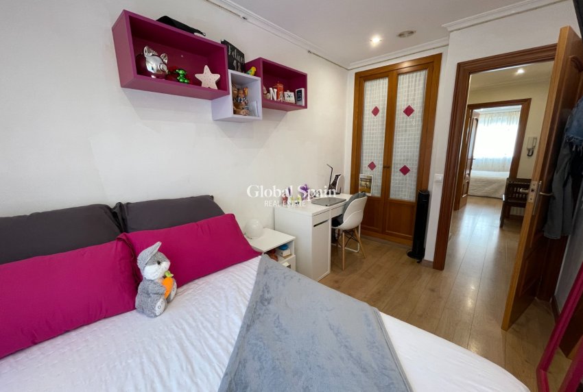 Wederverkoop - HUIS -
ELCHE - Costa Blanca