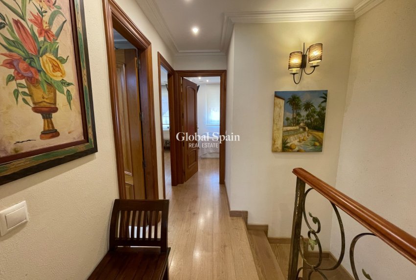 Wederverkoop - HUIS -
ELCHE - Costa Blanca