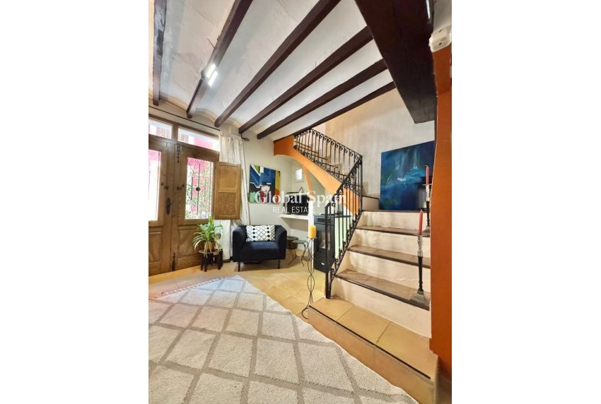 Wederverkoop - HUIS -
FINESTRAT - Costa Blanca