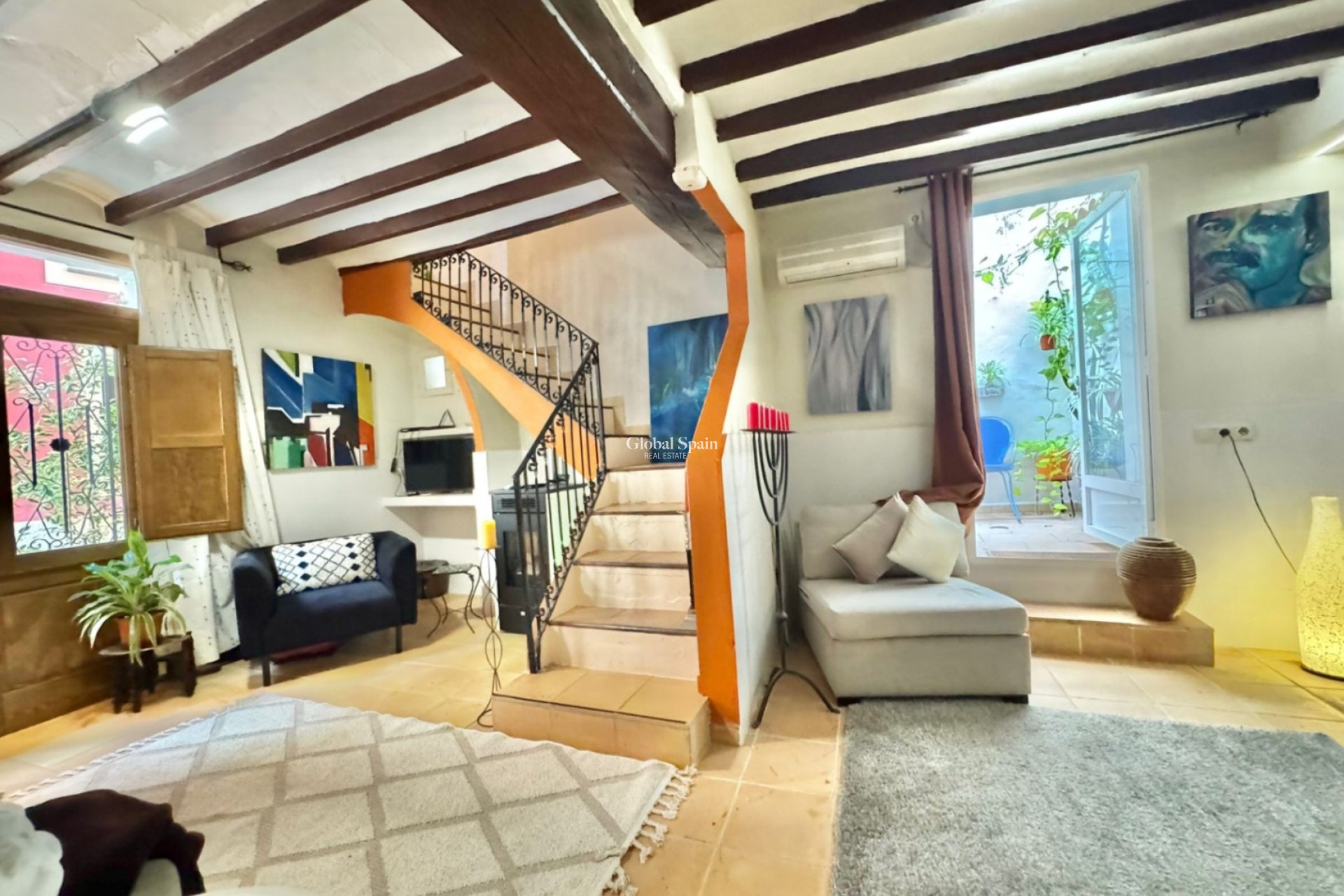 Wederverkoop - HUIS -
FINESTRAT - Costa Blanca