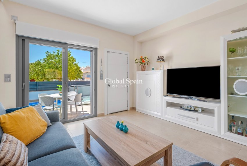 Wederverkoop - HUIS -
FORMENTERA DEL SEGURA - Costa Blanca