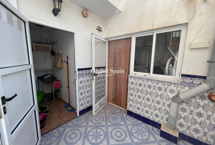 Wederverkoop - HUIS -
FORMENTERA DEL SEGURA - Costa Blanca